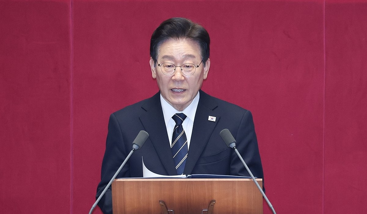 글로벌 지정학적 불확실성 시대, 대한민국 반도체 산업의 국가 재정 기여 및 전략적 위상 강화 분석